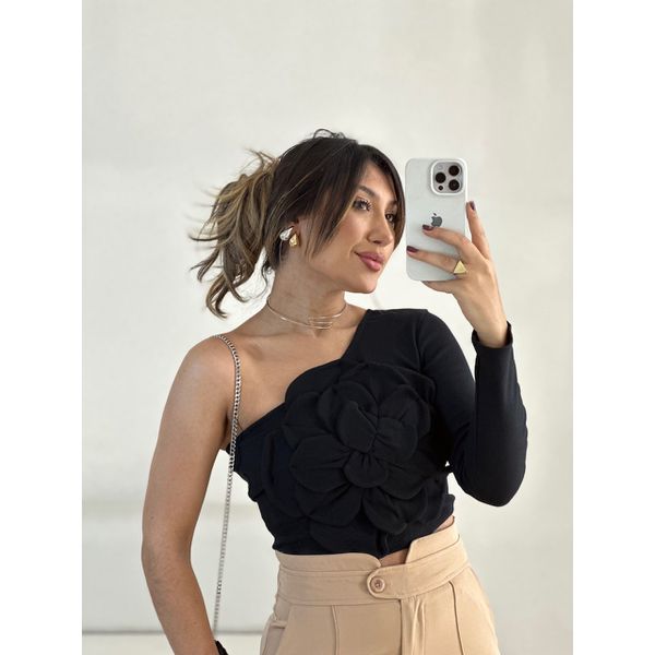 CROPPED FLOR NULA MANGA PRETO