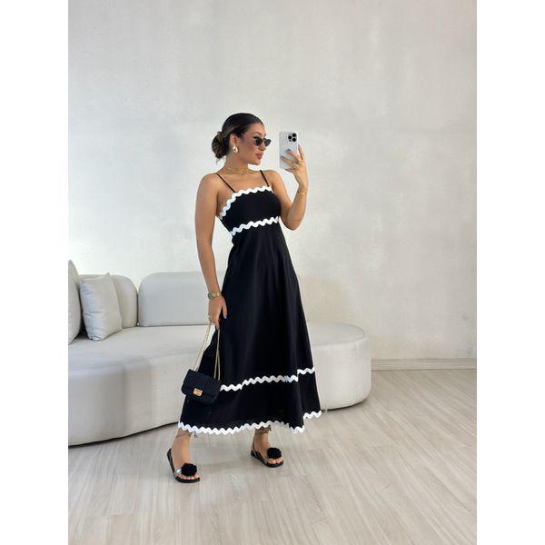 VESTIDO GABRIELA MIDI PRETO