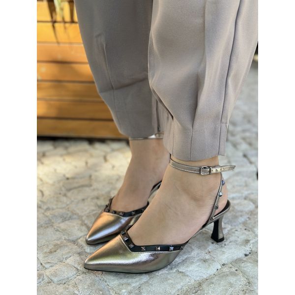 Scarpin Bela Prata Velho