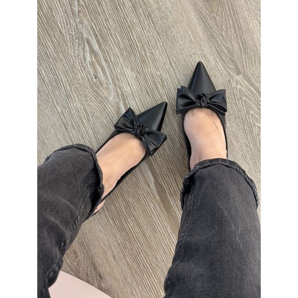 Scarpin Laço Preto 