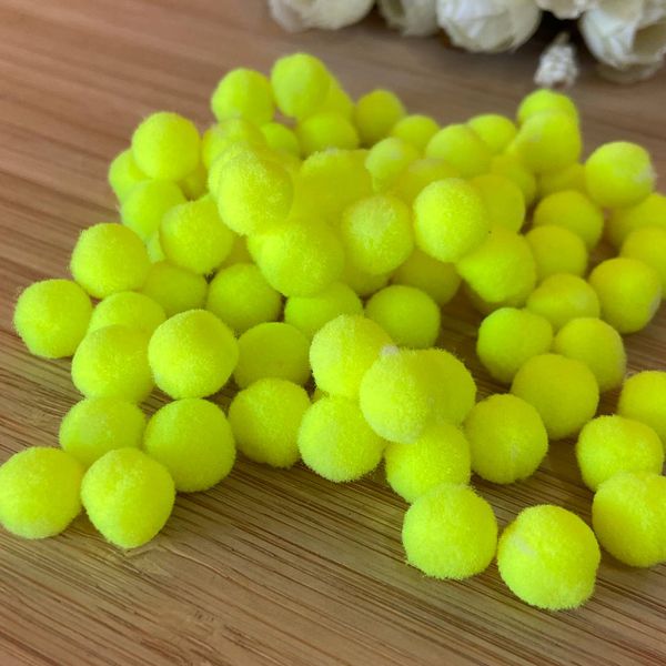 Pompom 1cm Amarelo Neon- Cores aproximadamente 100un