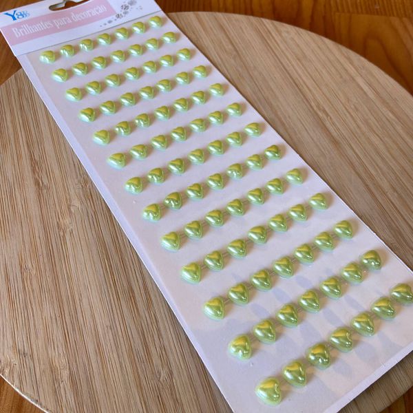 Cartela Adesiva Coração 10mm Verde BB 90un