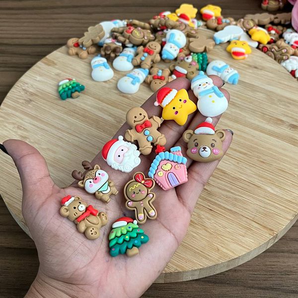 Aplique de Resina Tema Natal Sortidos - 3cm - 10 Unidades