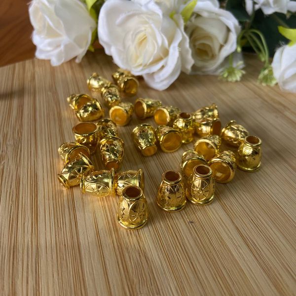 Pé de Caixa Decorado Dourado