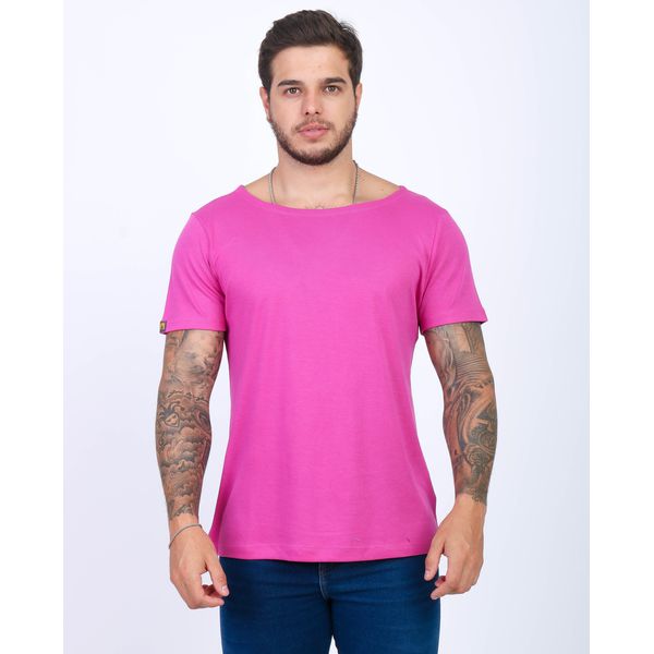 Camiseta Gola Canoa Aberta Cor Rosa Violeta Masculina Slim