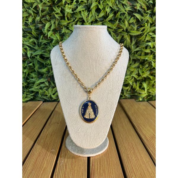 Colar Corrente Feminino Cor Dourado Detalhe Esmaltado com Regulagem 