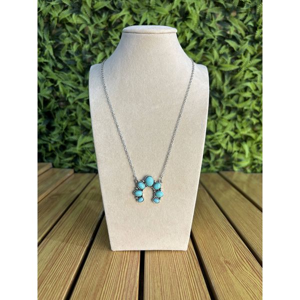 Colar Corrente Feminino Cor Prata Detalhe Esmaltado com Regulagem