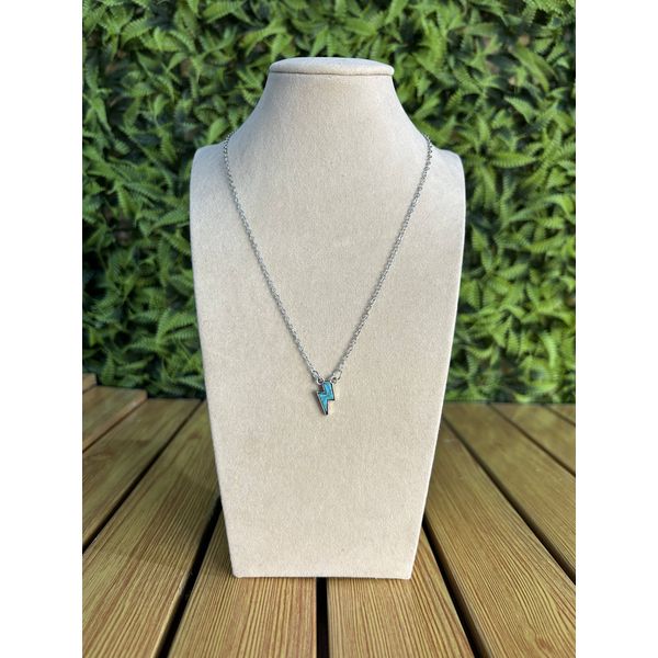 Colar Corrente Feminino Cor Prata Detalhe Esmaltado com Regulagem 