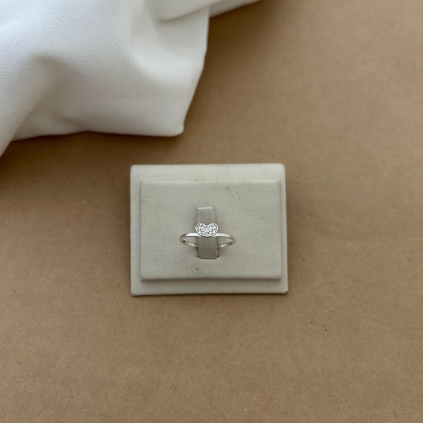 ANEL CORAÇÃO COM MINI ZIRCÔNIA BORDA LARGA