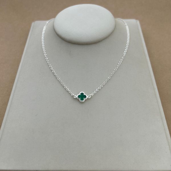CHOKER COM 1 TREVO DE ZIRCÔNIA VERDE