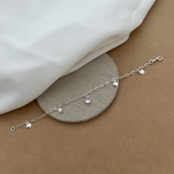 Pulseira 4 Corações e 1 Zircônia Rosa Pendurada 