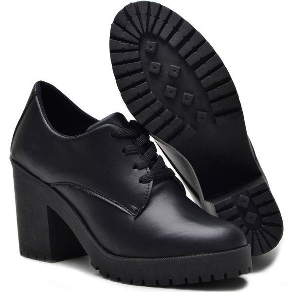 Bota Feminina Preto Fosco Confort Sola Tratorada com Salto com Ziper D'Mazons