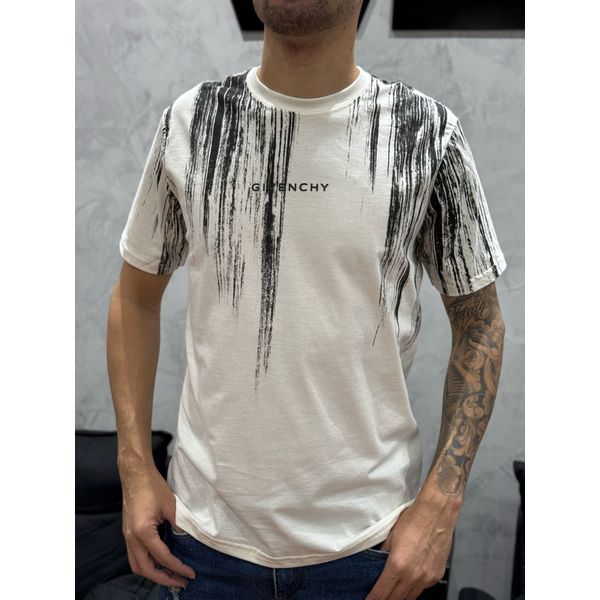Camiseta Premium Givenchy - OFF