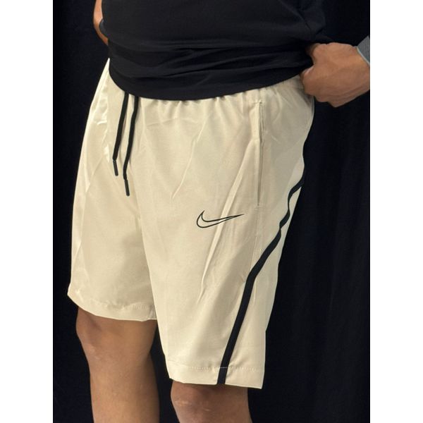 Short Premium Nike - Bege