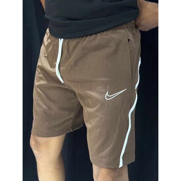 Short Premium Nike - Marrom