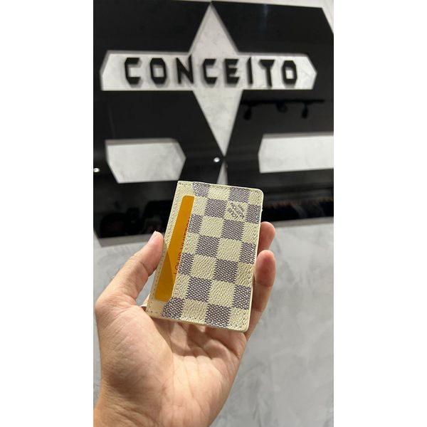 Porta Cartão LV Branco Simples