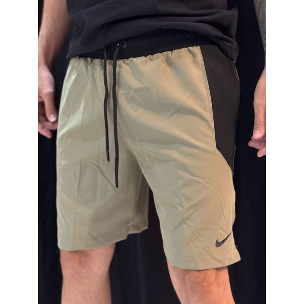 Short Premium Nike - Verde/Preto