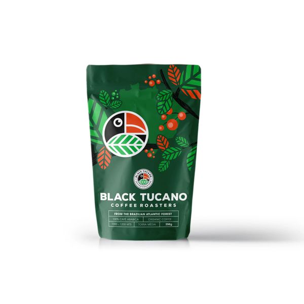 Café Black Tucano Organic Coffee Torrado em Grãos 250g