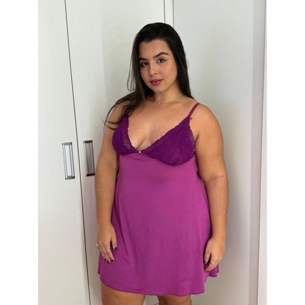 Camisola de renda plus size