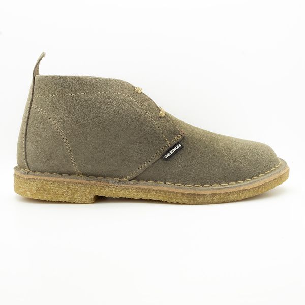 Bota Camping C qui em couro legitimo com solado crepe em borracha