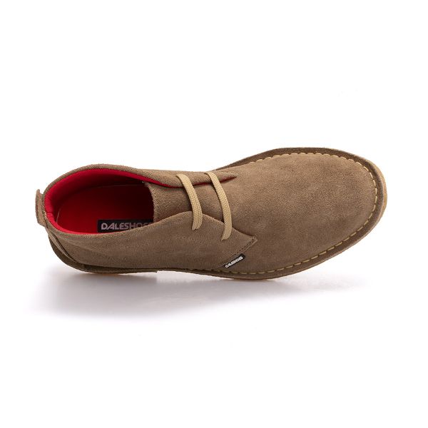 Bota Camping Rato em couro legitimo com solado crepe em borracha