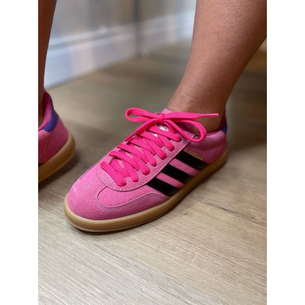 Adidas gazelle gris sale rose