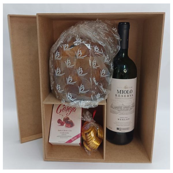 Embalagem para Panetone e Vinho Personalizada