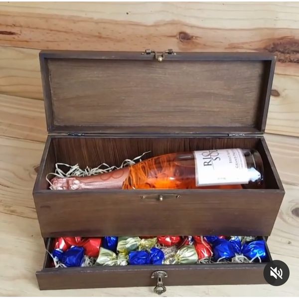 Caixa de vinho com gaveta personalizada