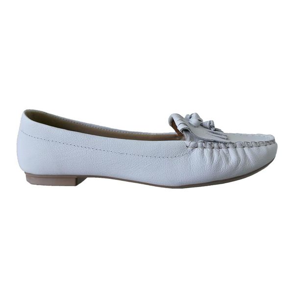 Mocassim Feminino em Couro Branco c/ Franja