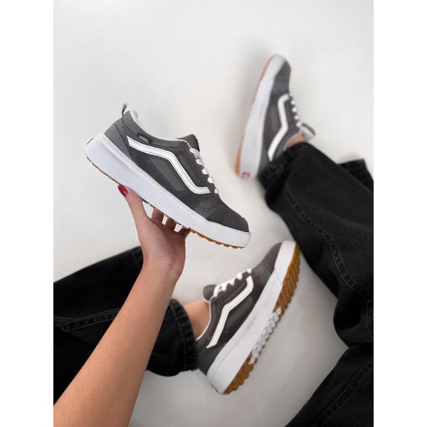 TÊNIS VANS ULTRARANGE / CINZA