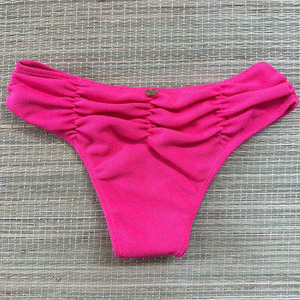 Hot Pants Drapeada Pink Texturizado