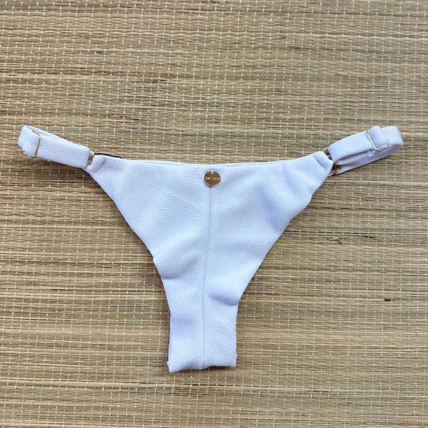Tanga Fio em Dobra Com Regulagem Branco Textura