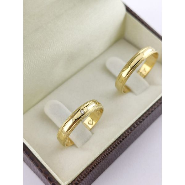 Alianças de Ouro18k Noivado e Casamento Banhado a Ouro 18k 