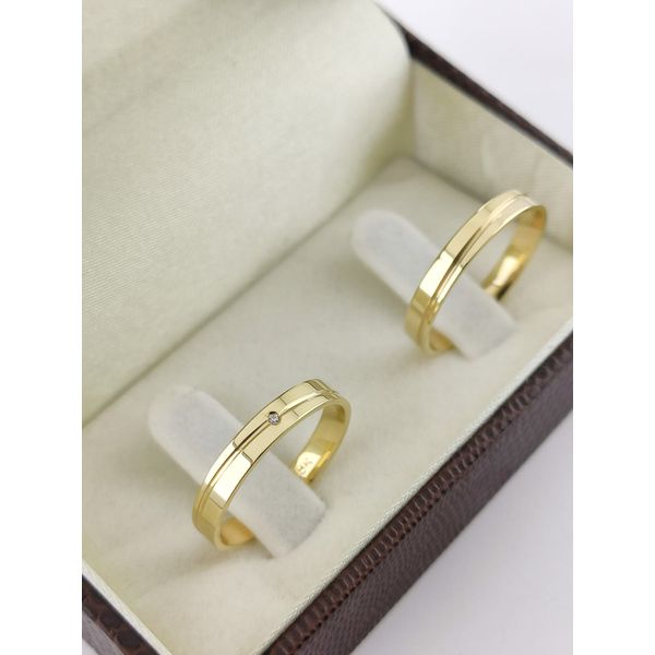 Alianças de Ouro18k Noivado e Casamento Banhado a Ouro 18k 