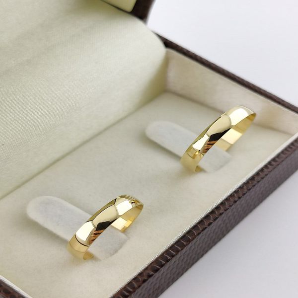 Alianças de Ouro18k Noivado e Casamento Banhado a Ouro 18k 