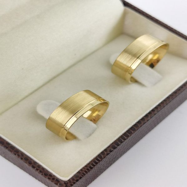 Alianças de Ouro18k Noivado e Casamento Banhado a Ouro 18k 