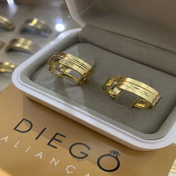 Alianças de Ouro18k Noivado e Casamento 