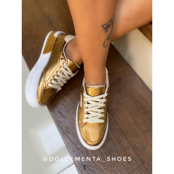 Tênis Carol {Dourado} - Dolce & Menta