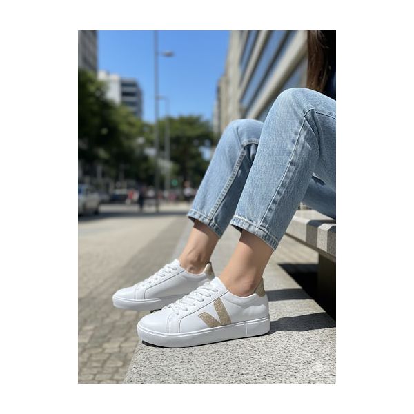 Tênis Branco/Dourado Vicky - Dolce & Menta