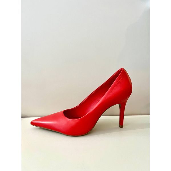 Scarpin Arezzo Vermelho Couro Salto Médio Bico Fino