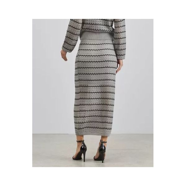 Saia Midi Em Tricot Com Ponto Diferenciado