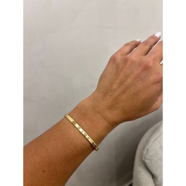 BRACELETE LISO FINO BANHADO A OURO