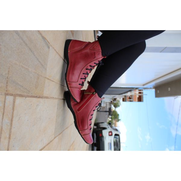 Bota Ortopédica Feminina Couro Legítimo com Palmilha Gel - Vermelho (AL 034) 37 OUTLET