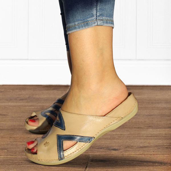 Sandália Feminina de Couro Legítimo e Palmilha Gel - Off/Acquacupo - 36 (BE024)
