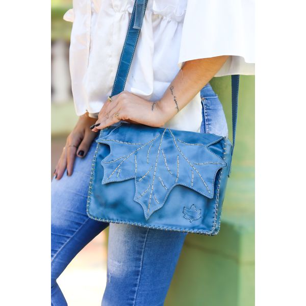 Bolsa BP 017 Azul 100% em couro - BP017 - Drilean
