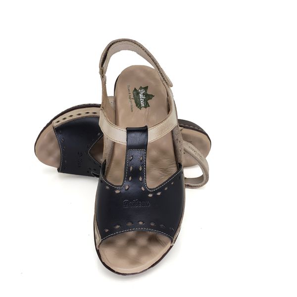 Sandália Feminina de Couro Legítimo e Palmilha Gel - Off/Preto (MA 040)