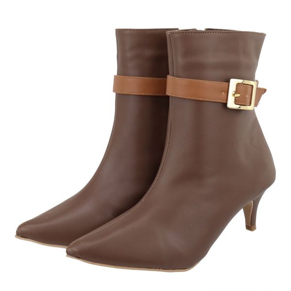 Bota Feminina Cano Curto Salto Baixo 180127 Detalhe Em Fivela Napa Cacau Com Tira Caramelo