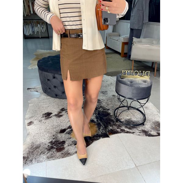 Short saia alfaiataria marrom