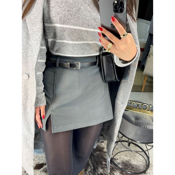 Short saia alfaiataria chumbo
