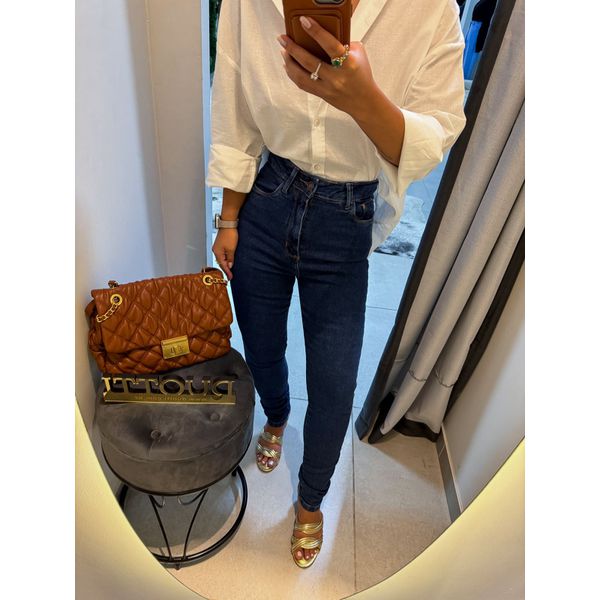 Calça mom elastano escura